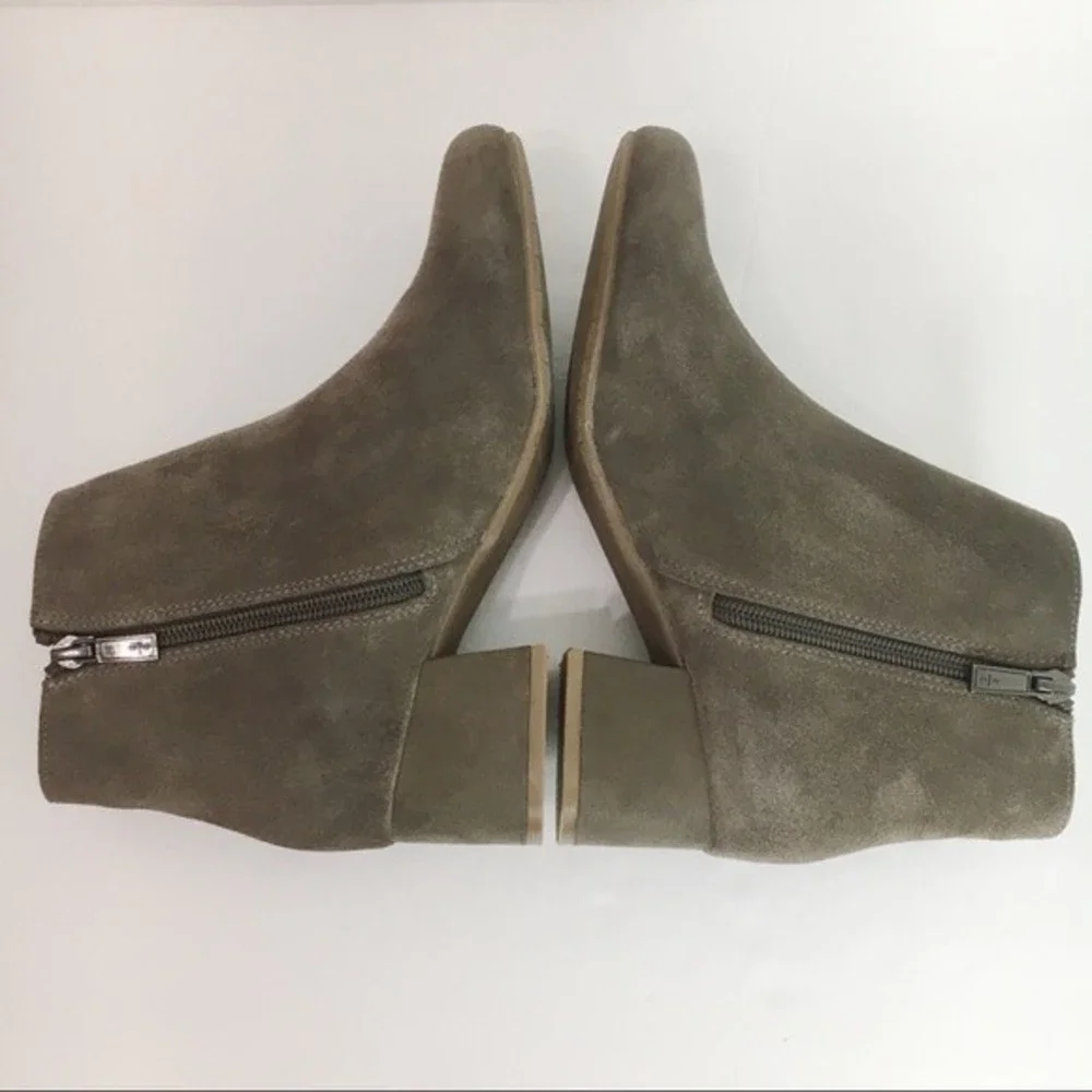 Kenneth Cole Womens Size 6 6M Dark‎ Taupe Brown Tan Suede Leather Ankle Boots